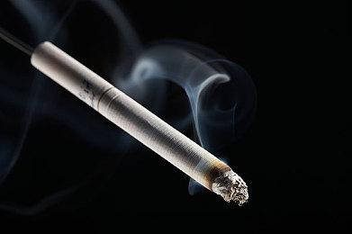 量大管饱！战斗爽！割草肉鸽打僵尸游戏《黎明前夜》今日发售！